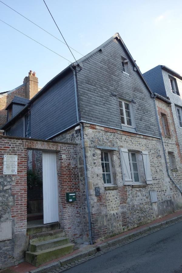 Boudin Cottage Онфльор Екстериор снимка