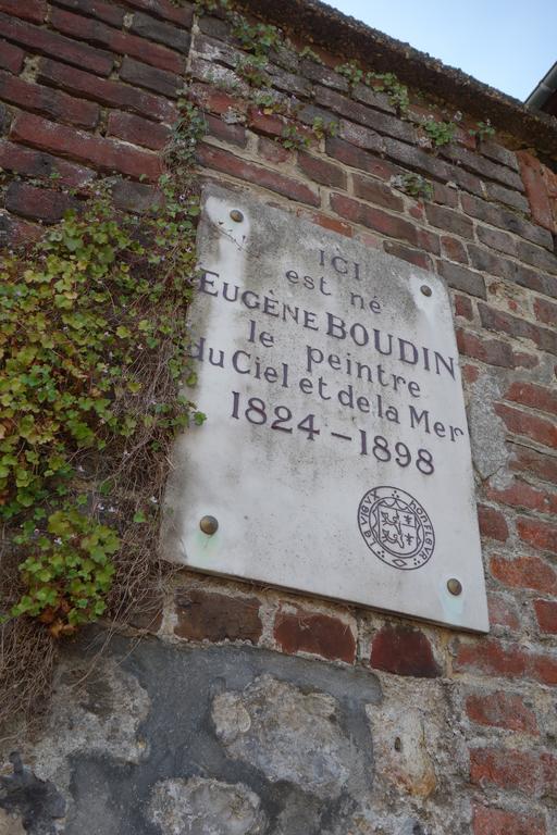 Boudin Cottage Онфльор Екстериор снимка